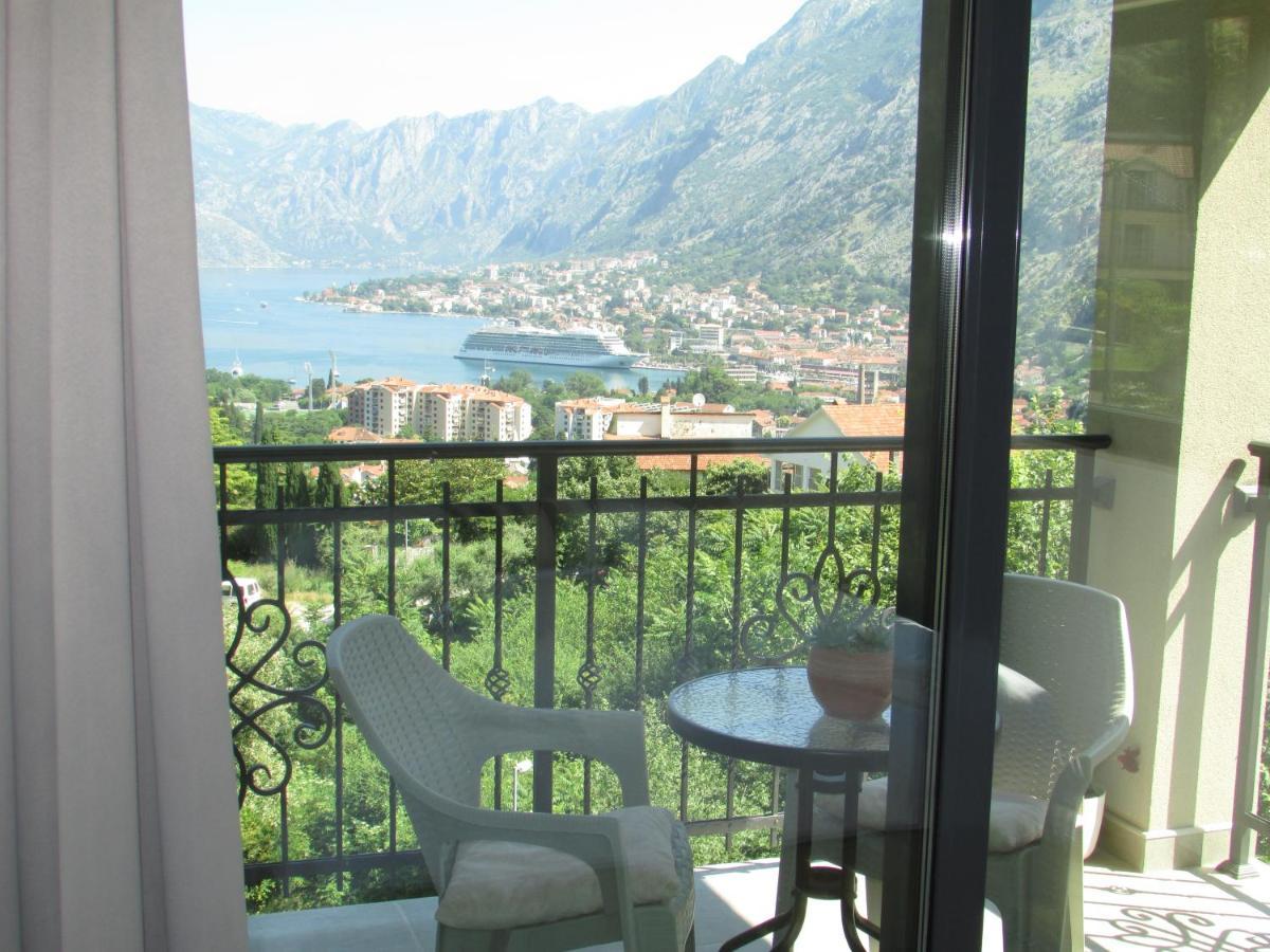 Radgost Kotor Apartments Eksteriør billede