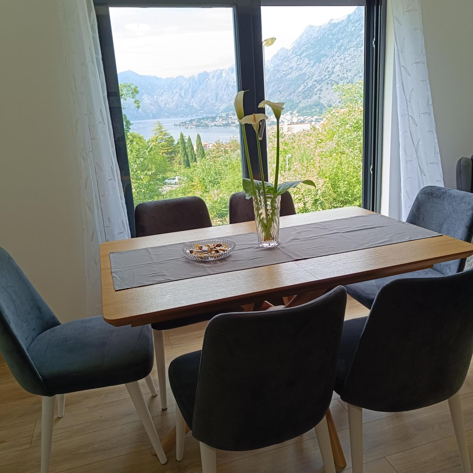 Radgost Kotor Apartments Eksteriør billede