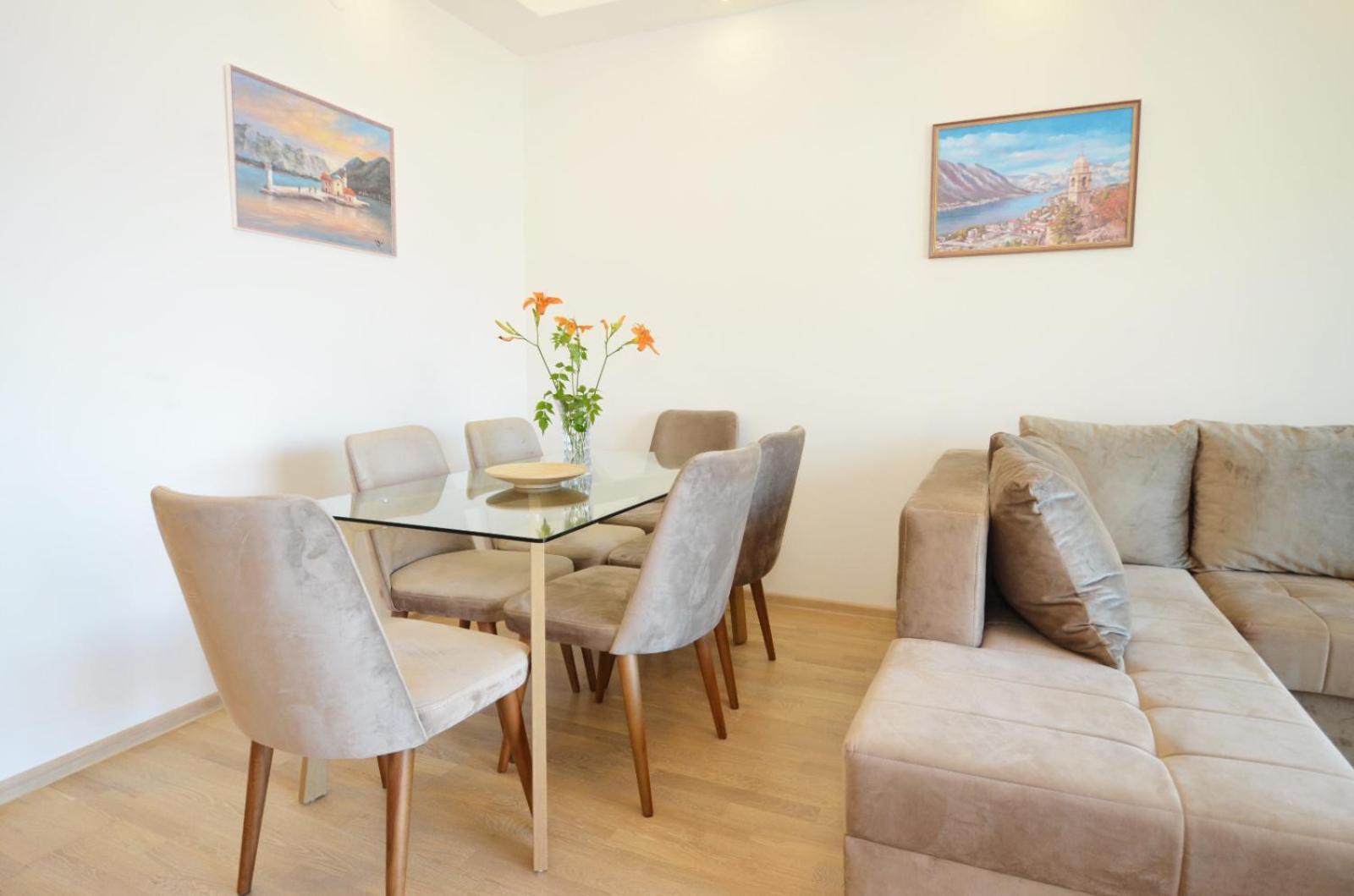 Radgost Kotor Apartments Eksteriør billede