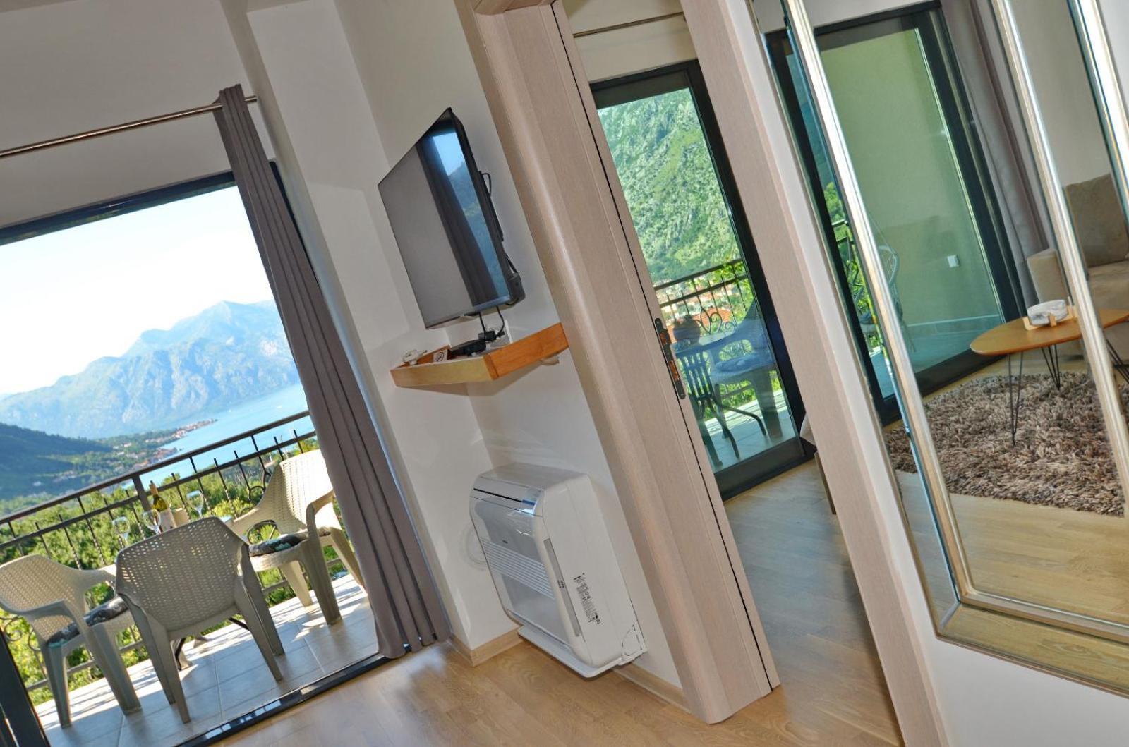 Radgost Kotor Apartments Eksteriør billede