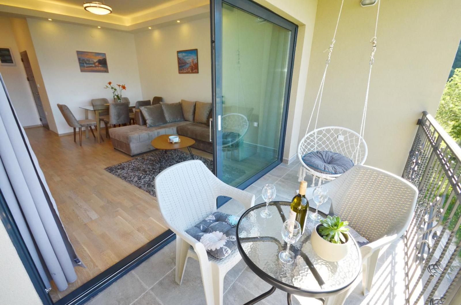 Radgost Kotor Apartments Eksteriør billede