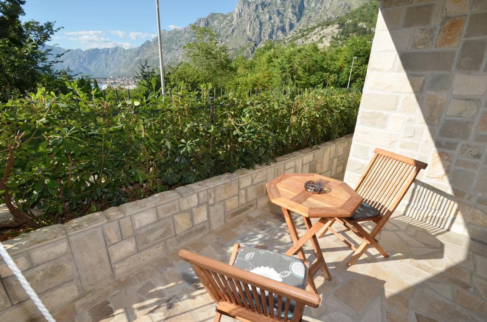 Radgost Kotor Apartments Eksteriør billede